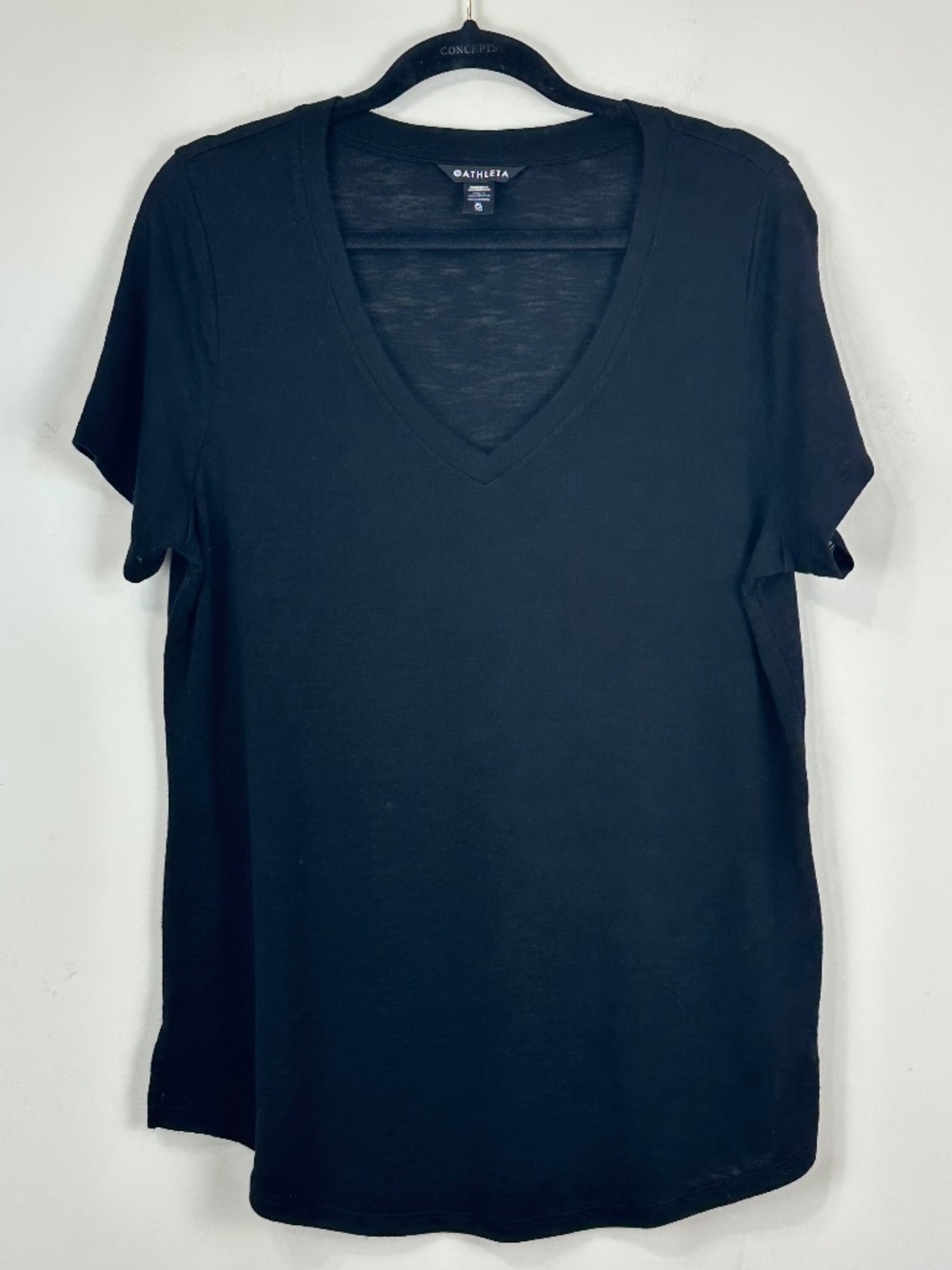 Athleta Women's Breezy Scoop V-Neck Black Burnout Tee Shirt XL Athletic